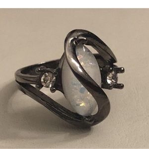 Marquise White Opal Black 925 Ring Size 6 1/2